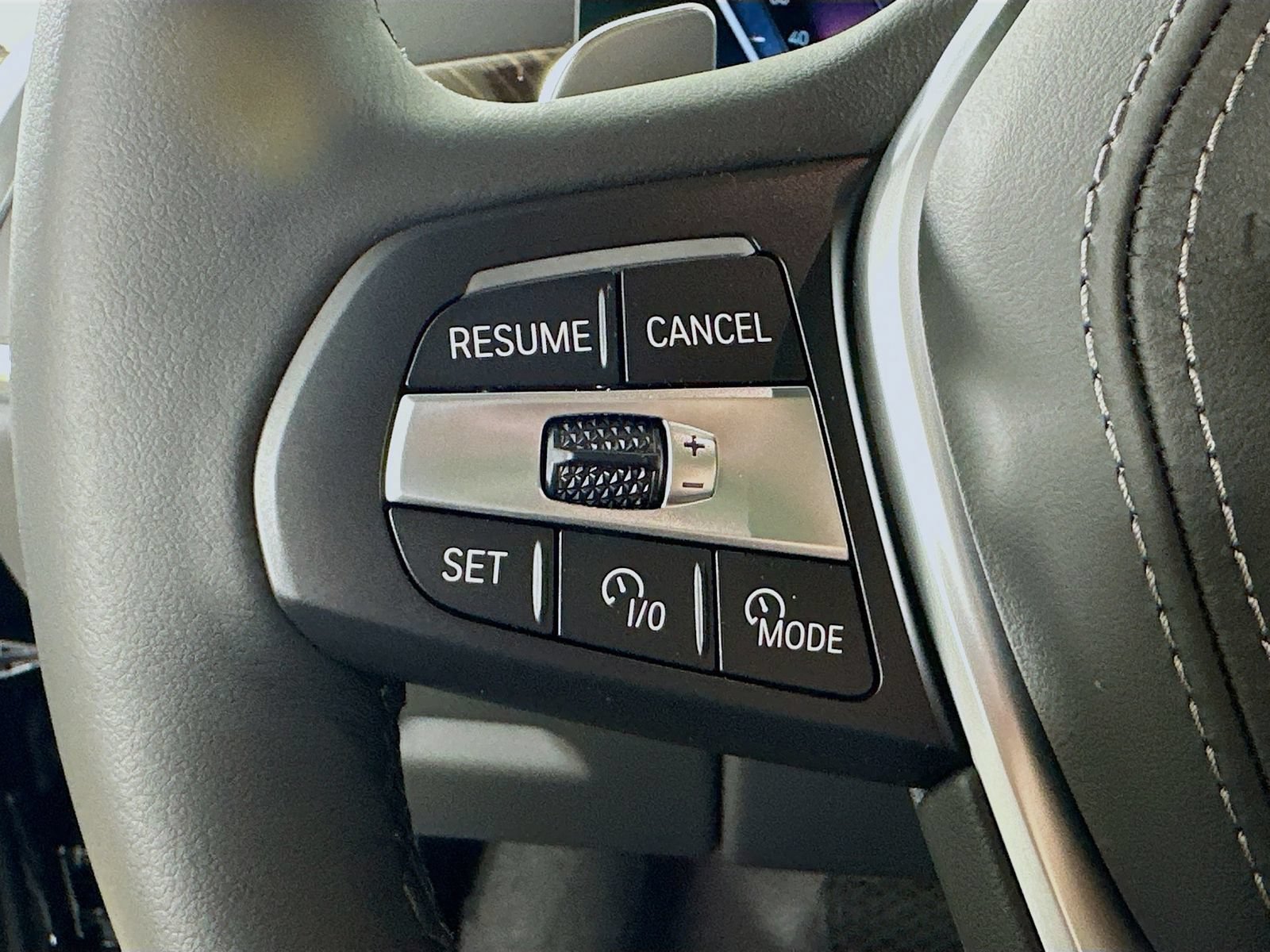 New 2026 BMW X5 xDrive40i AWD/4WD image 18