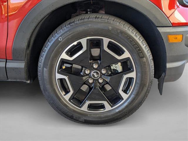 Used 2024 Ford Bronco Sport Outer Banks w/ Tech Package image 21