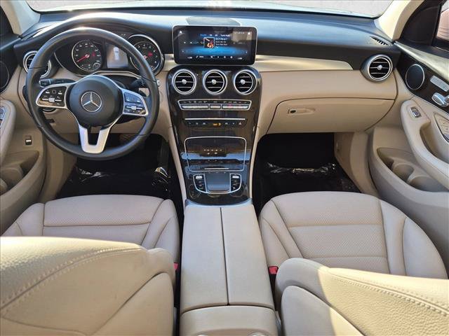 Certified 2022 Mercedes-Benz GLC 300 image 17