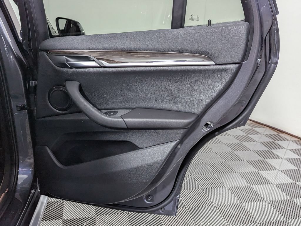 Used 2016 BMW X1 xDrive28i AWD/4WD image 40