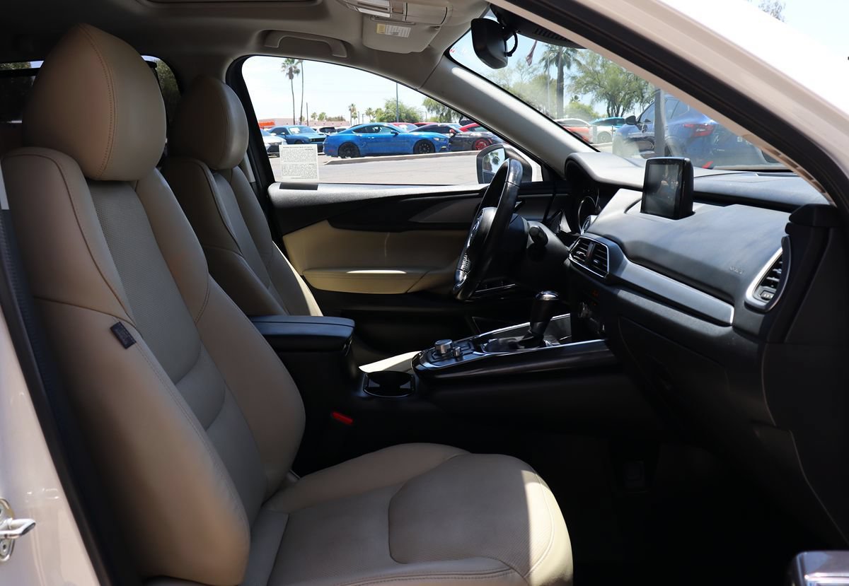 Used 2018 MAZDA CX-9 Touring w/ Touring Premium Package FWD image 38
