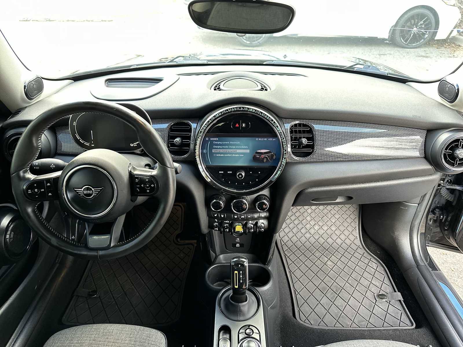 Used 2024 MINI Cooper SE FWD image 14