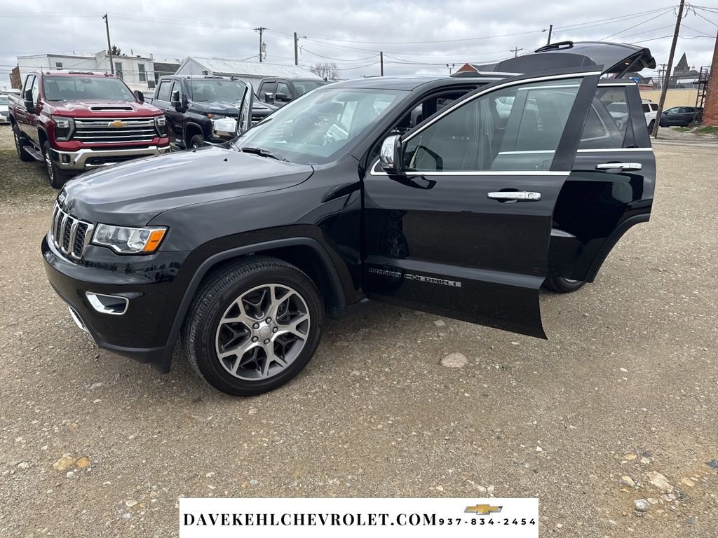 Used 2020 Jeep Grand Cherokee Limited w/ Luxury Group II image 26