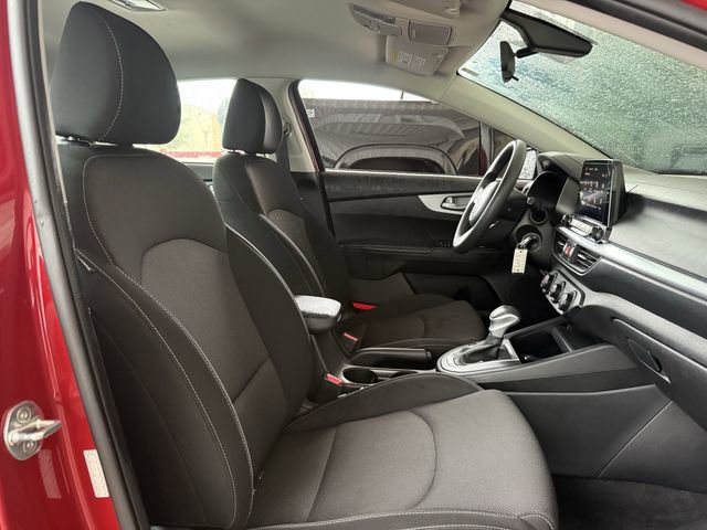 Used 2023 Kia Forte LXS image 25