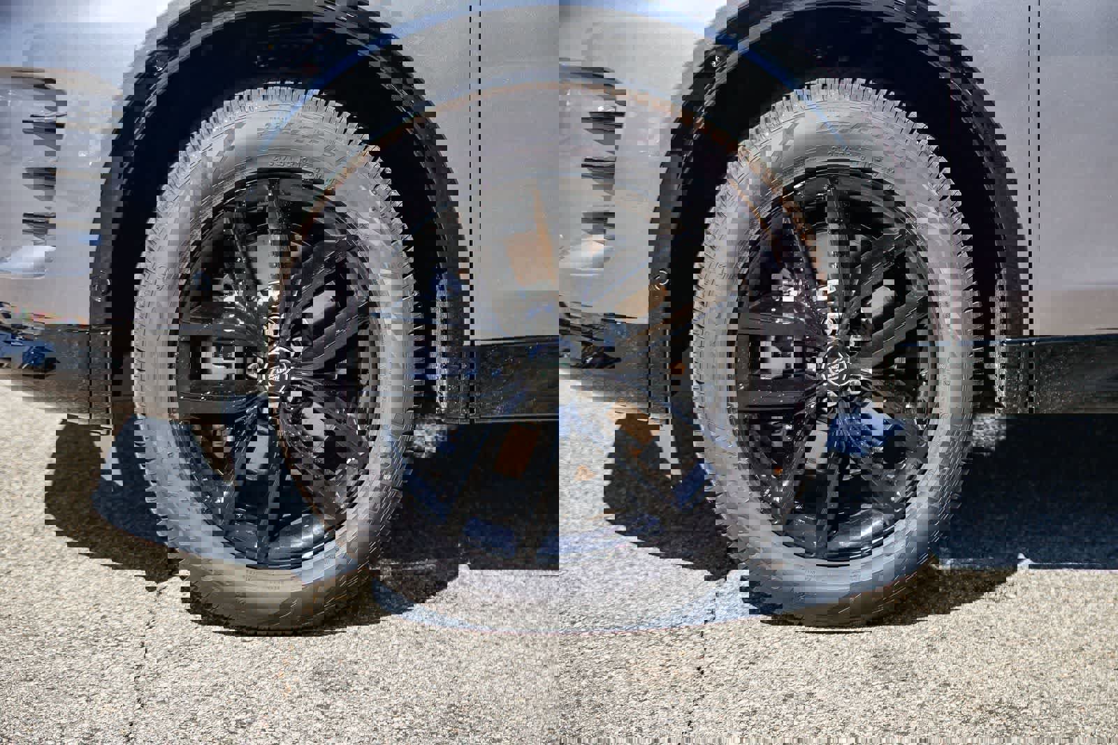 New 2026 Land Rover Discovery Sport Landmark image 9