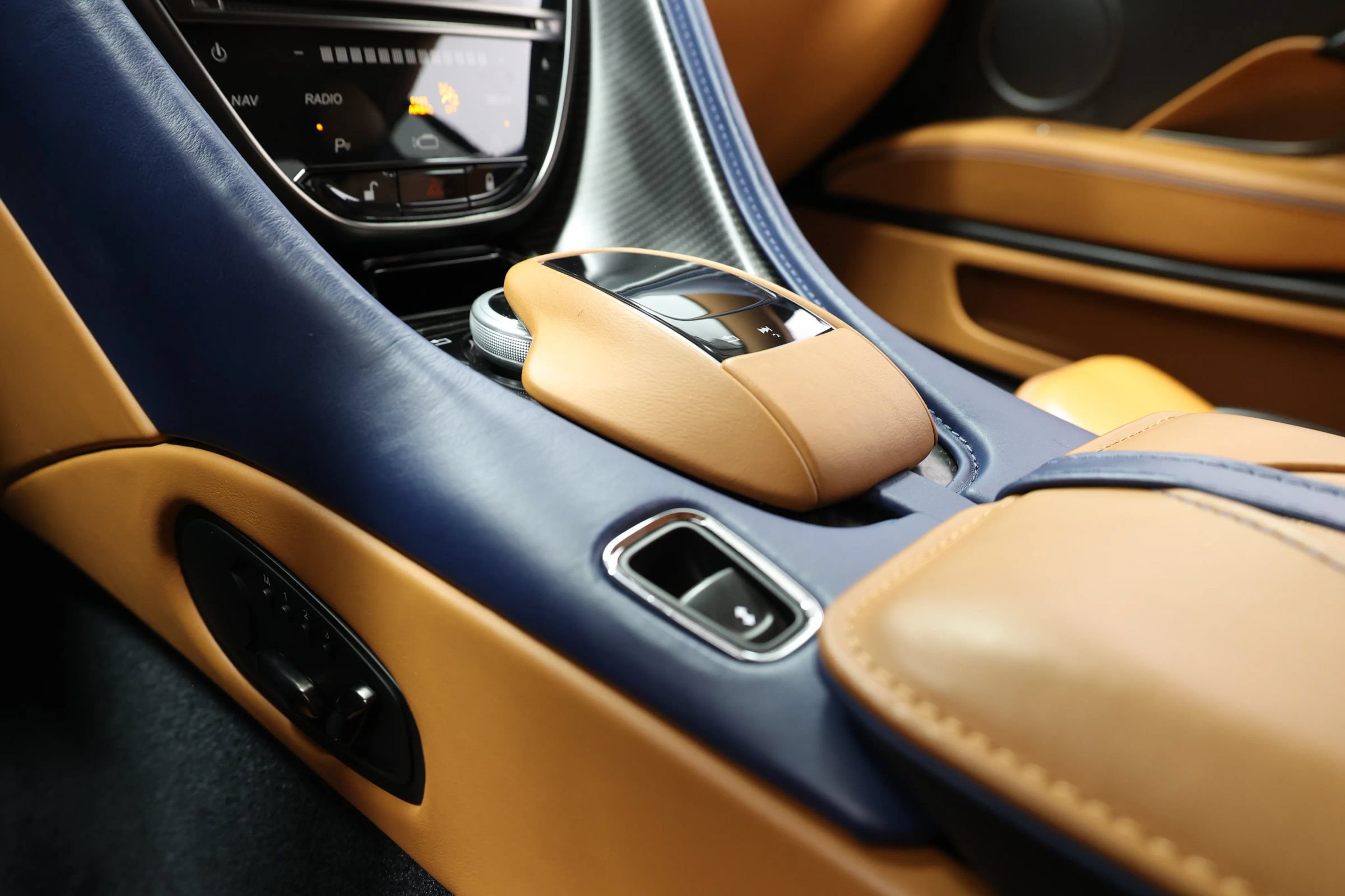 Used 2023 Aston Martin DBS Coupe RWD image 58
