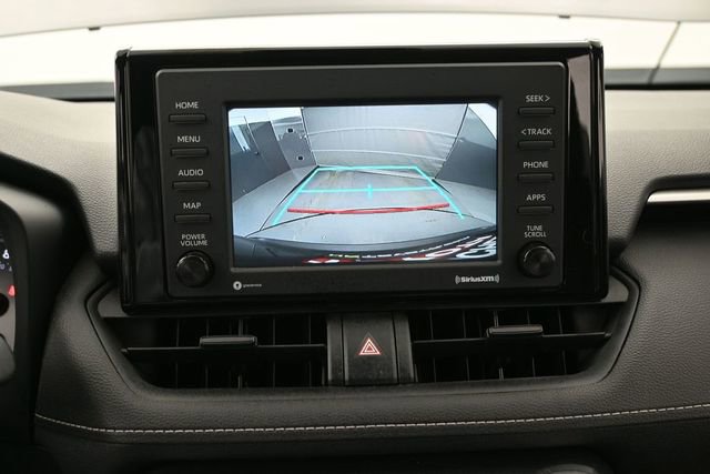 Used 2021 Toyota RAV4 LE AWD/4WD image 27