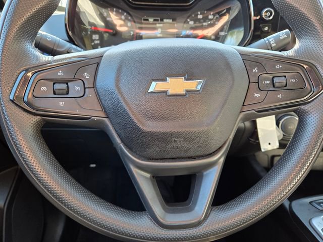 Used 2024 Chevrolet Trax LS image 34