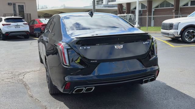 Used 2021 Cadillac CT4 V w/ Climate Package image 9