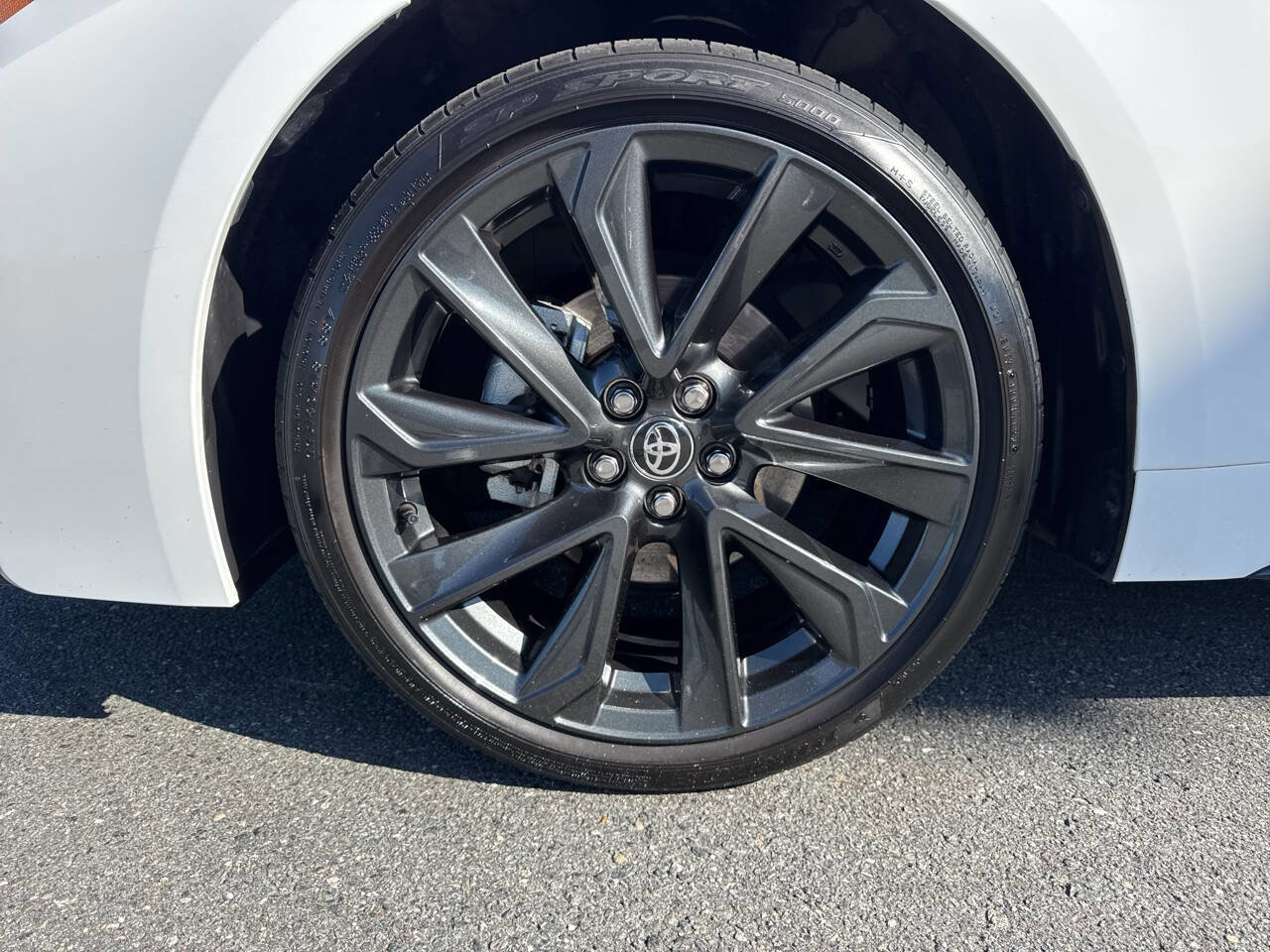 Used 2024 Toyota Corolla SE image 26