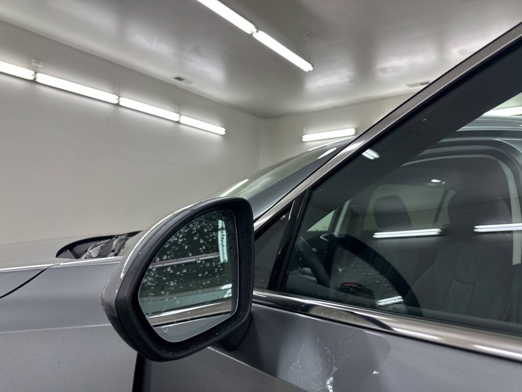 New 2026 Buick Envision Avenir AWD/4WD image 17