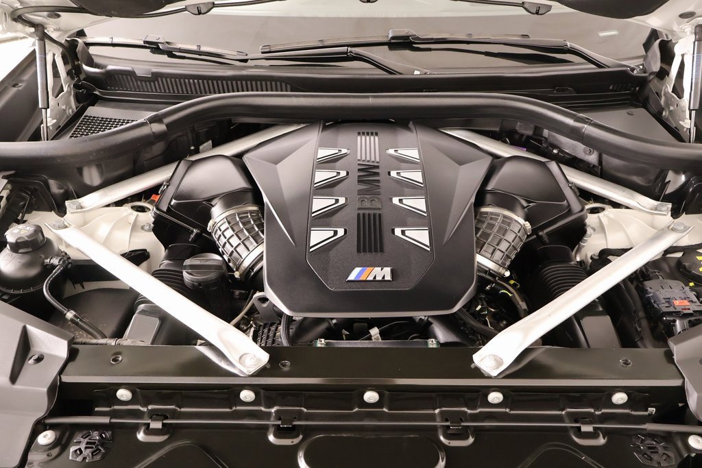 Used 2024 BMW X6 M60i image 21