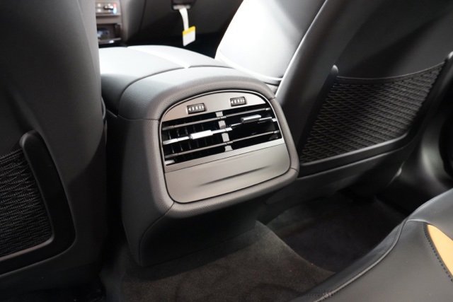 Used 2024 Maserati Ghibli Trofeo image 27