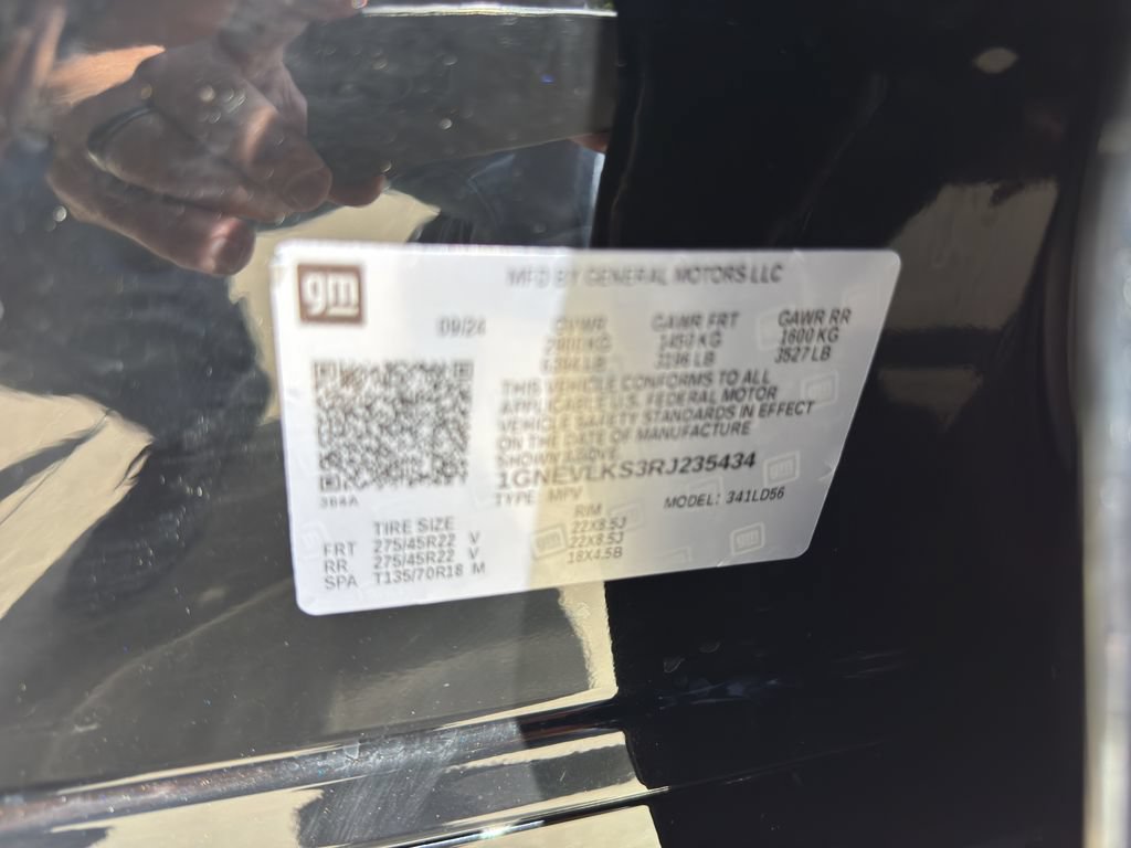 Used 2024 Chevrolet Traverse RS w/ LPO, Floor Liner Package AWD/4WD image 23