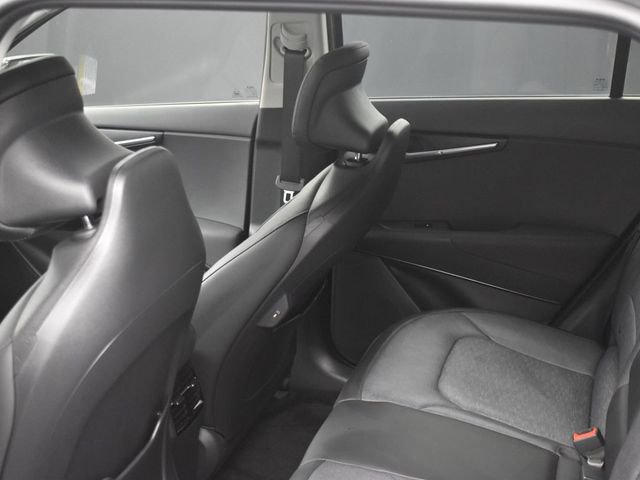Used 2023 Kia Niro Wave image 17