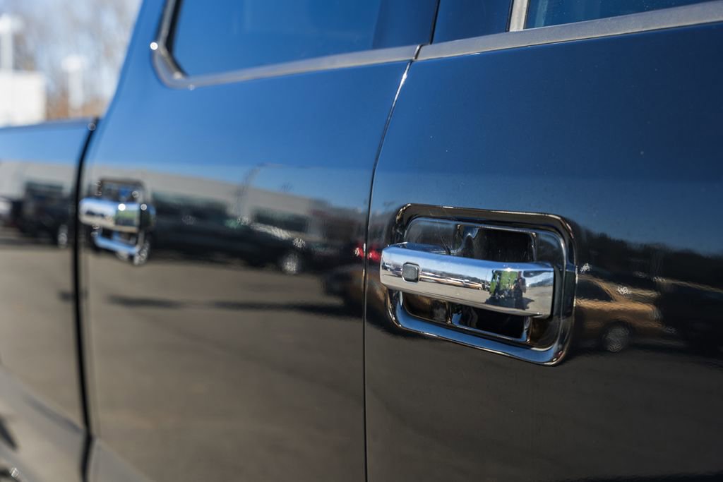 Used 2018 Ford F350 Lariat w/ Lariat Ultimate Package image 18