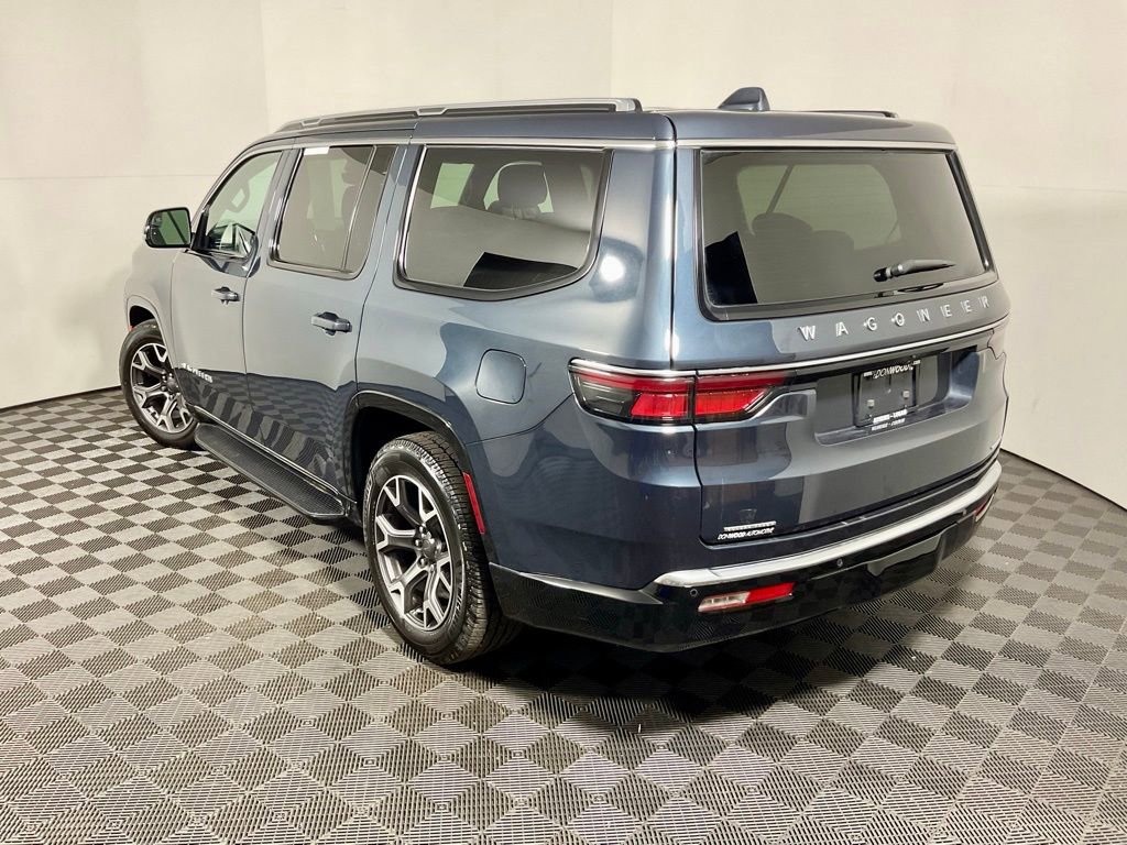 Used 2023 Jeep Wagoneer Series III w/ Preferred Equipment Group image 14