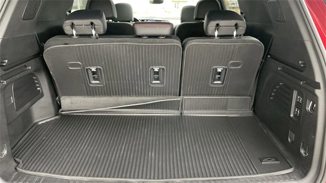 Used 2024 Chevrolet Traverse RS image 25