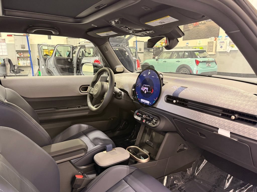 Used 2025 MINI Cooper S FWD image 22