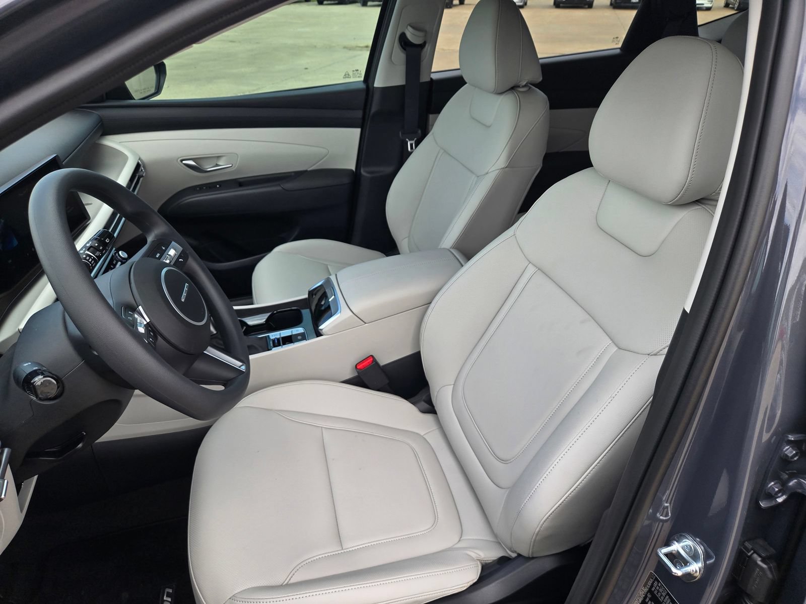 New 2026 Hyundai Tucson SEL Plus FWD image 16