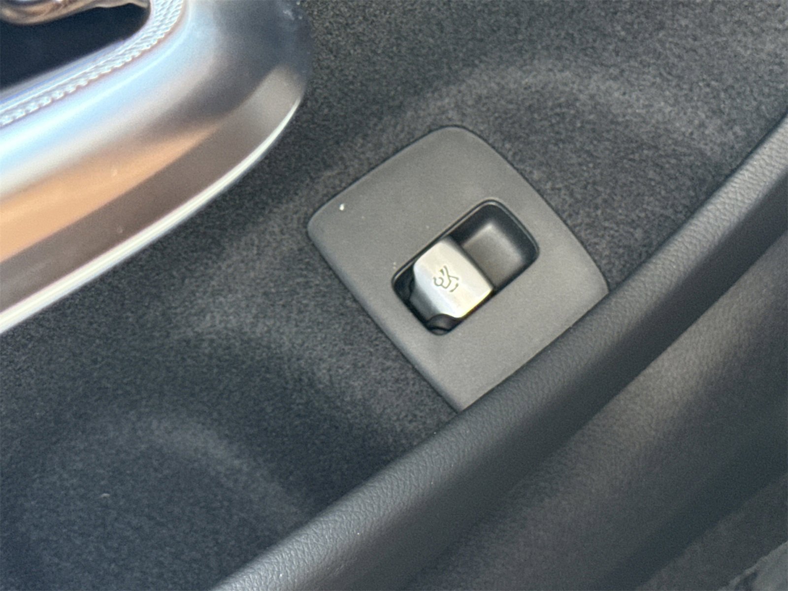 New 2026 Mercedes-Benz E 350 4MATIC image 17