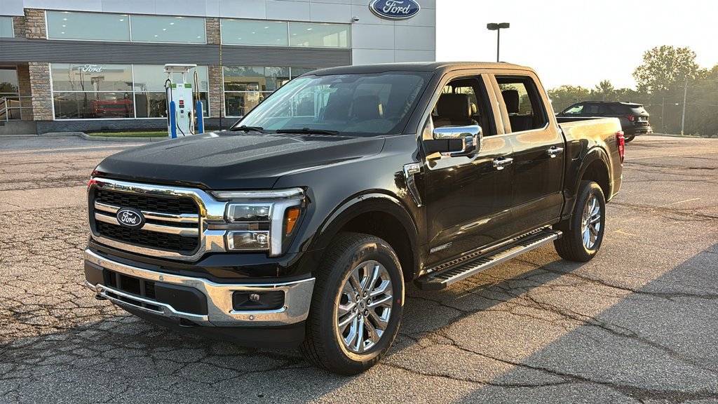 New 2026 Ford F150 Lariat w/ Equipment Group 501A Mid AWD/4WD image 3