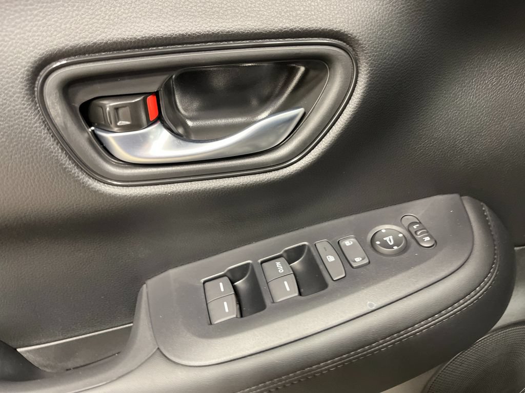New 2027 Honda HR-V LX image 12