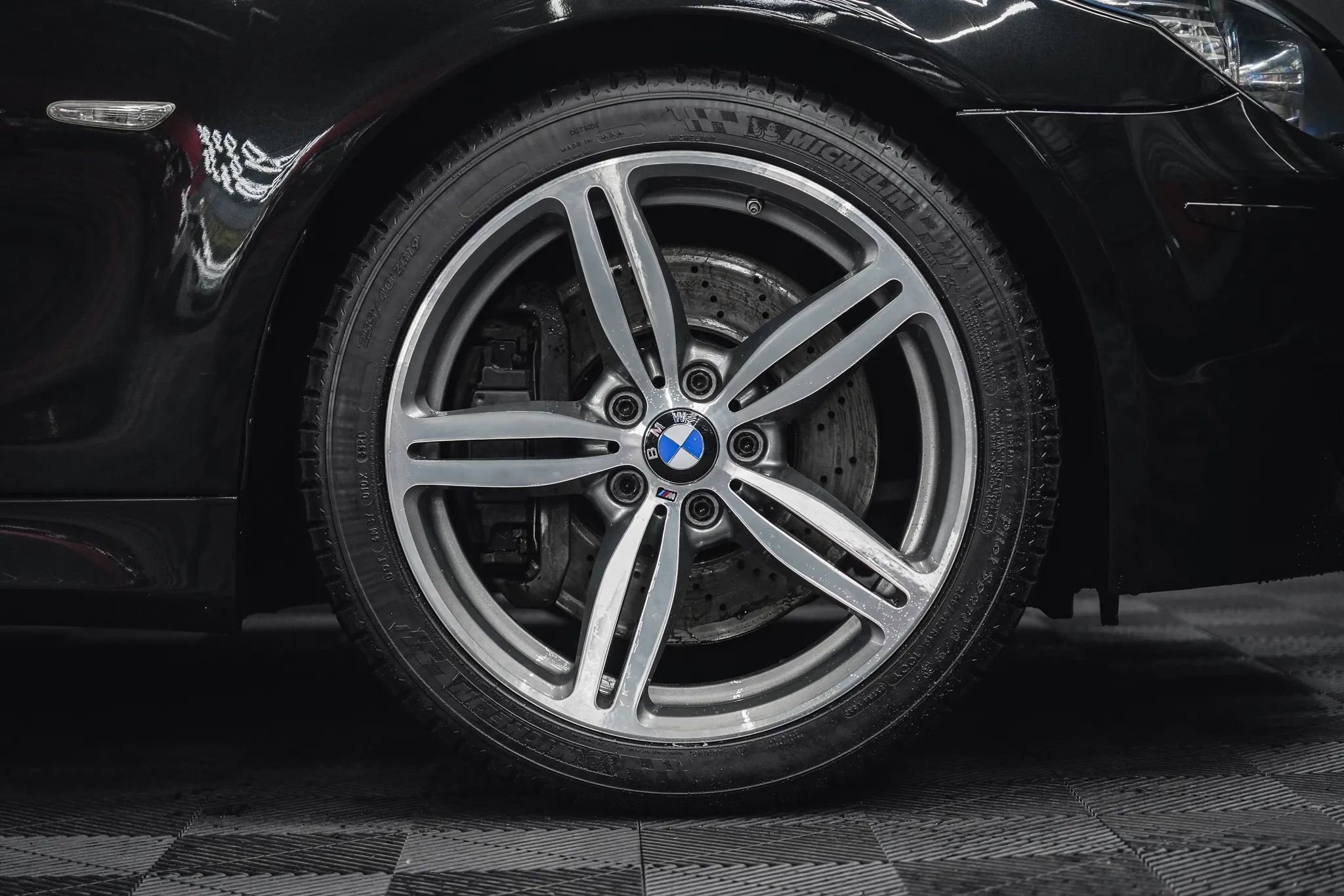 Used 2008 BMW M5 RWD image 16