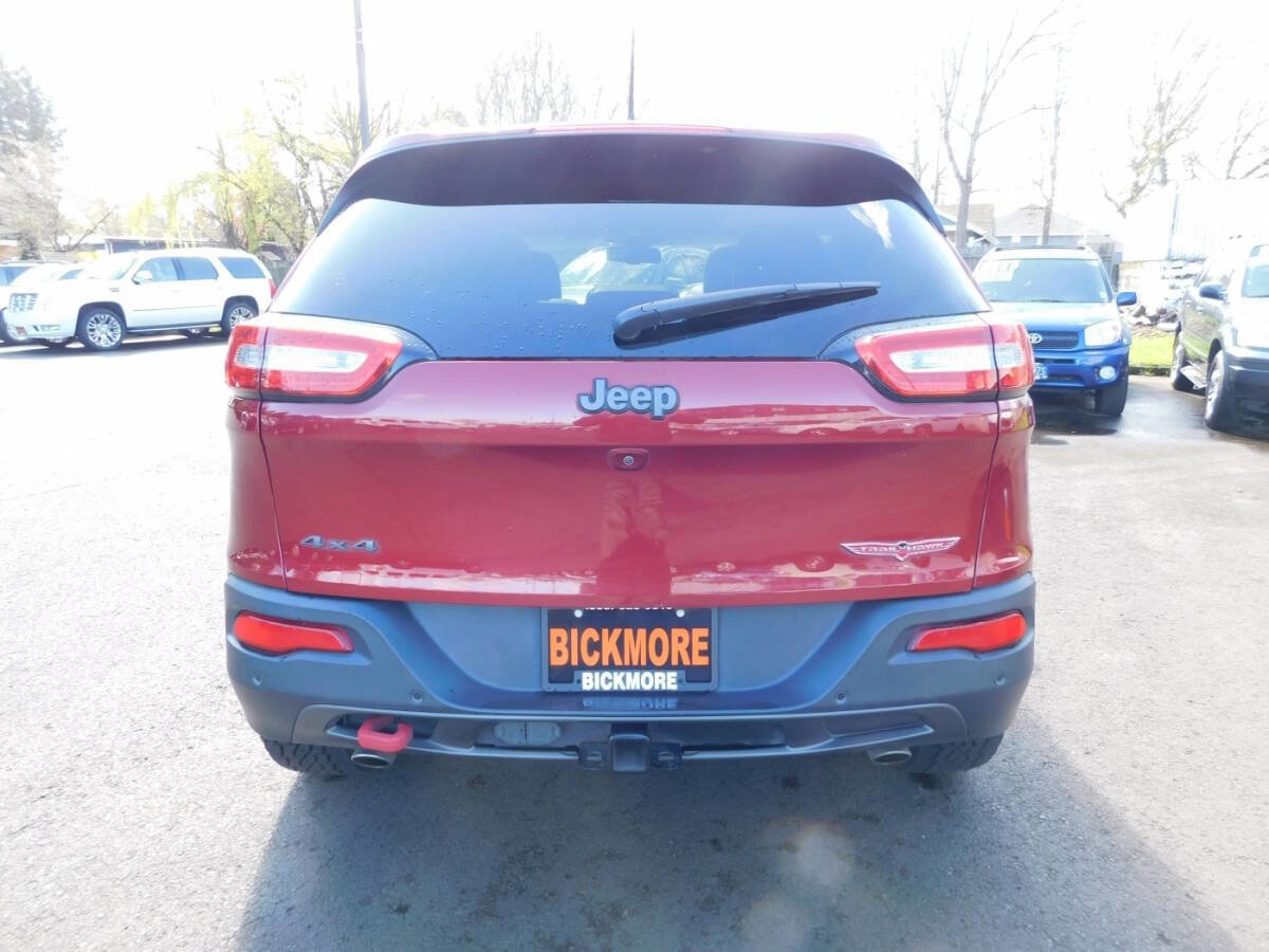 Used 2017 Jeep Cherokee Trailhawk image 24