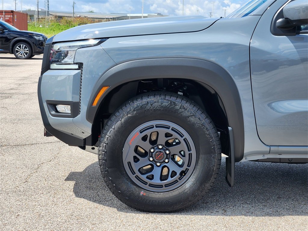 New 2025 Nissan Frontier PRO-4X w/ Interior Protection Package image 6