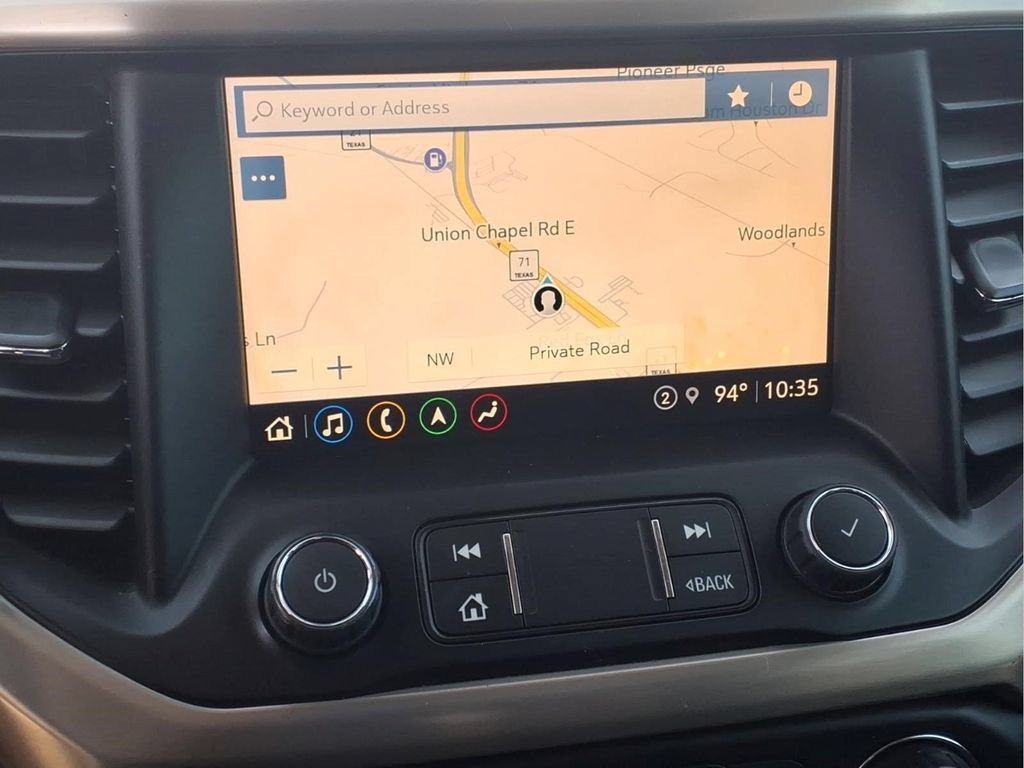 Used 2021 GMC Acadia Denali w/ Denali Technology Package FWD image 21