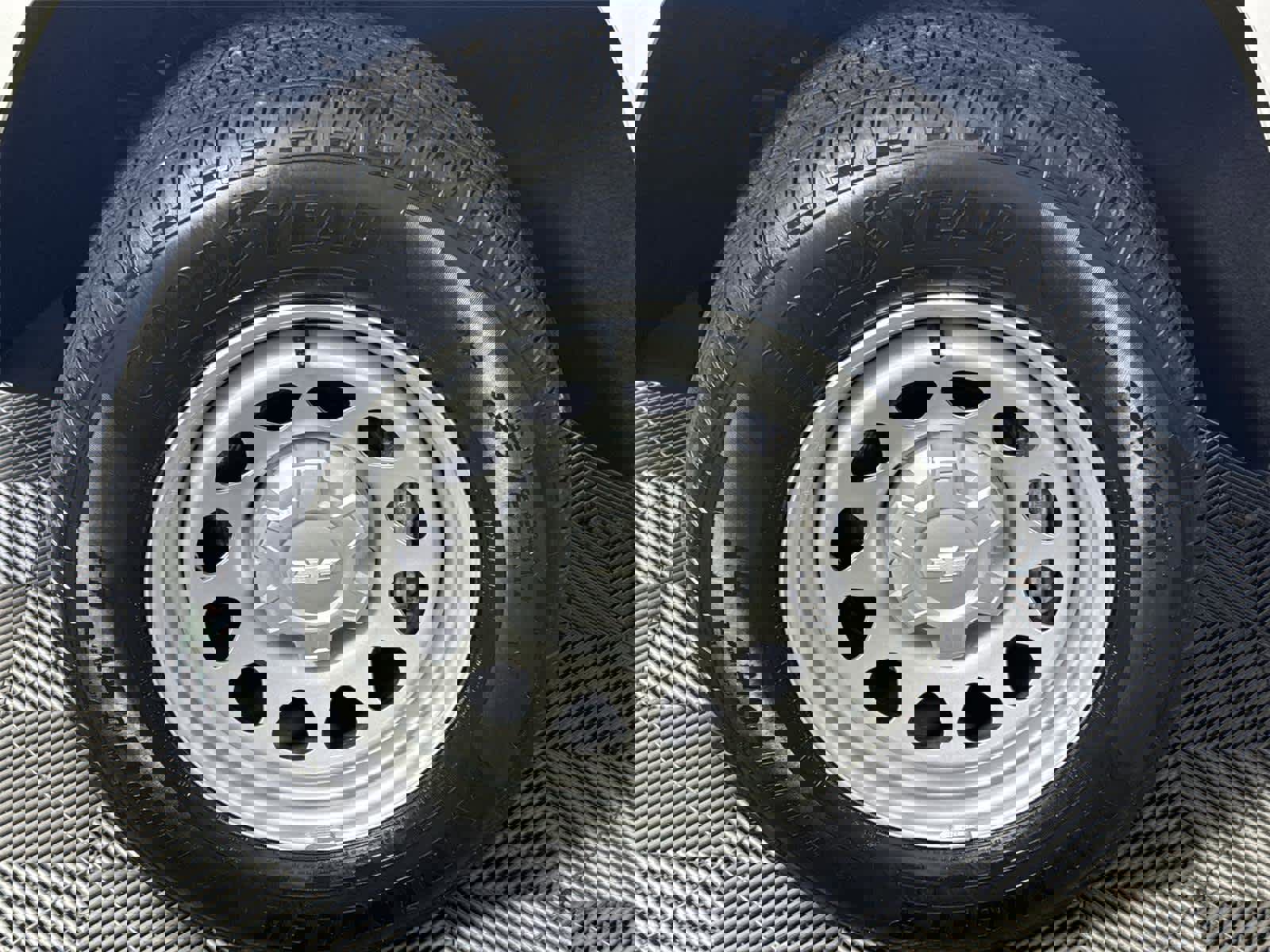 Used 2025 Chevrolet Colorado W/T w/ WT Convenience Package II image 10