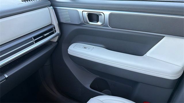 Certified 2025 Hyundai Santa Fe SEL AWD/4WD image 28
