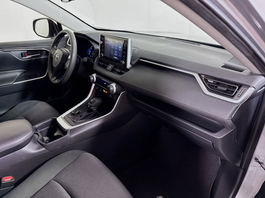 Certified 2019 Toyota RAV4 XLE image 28