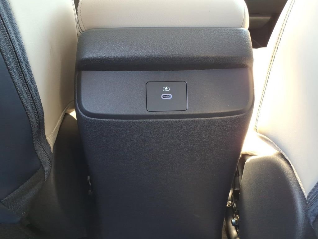 New 2026 Nissan Sentra SL FWD image 12