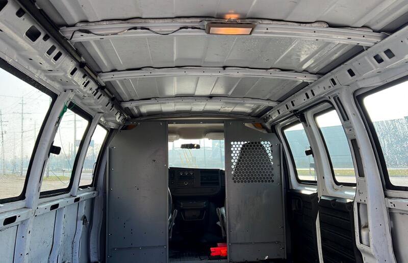 Used 2008 GMC Savana 2500 image 15