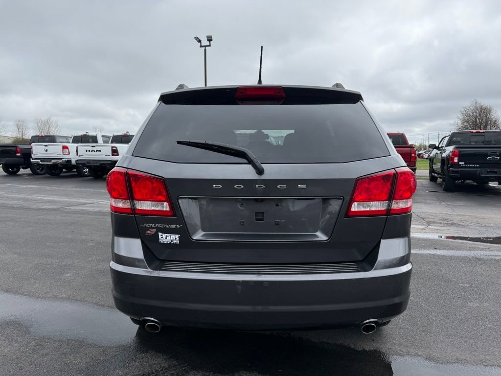 Used 2018 Dodge Journey SE image 8