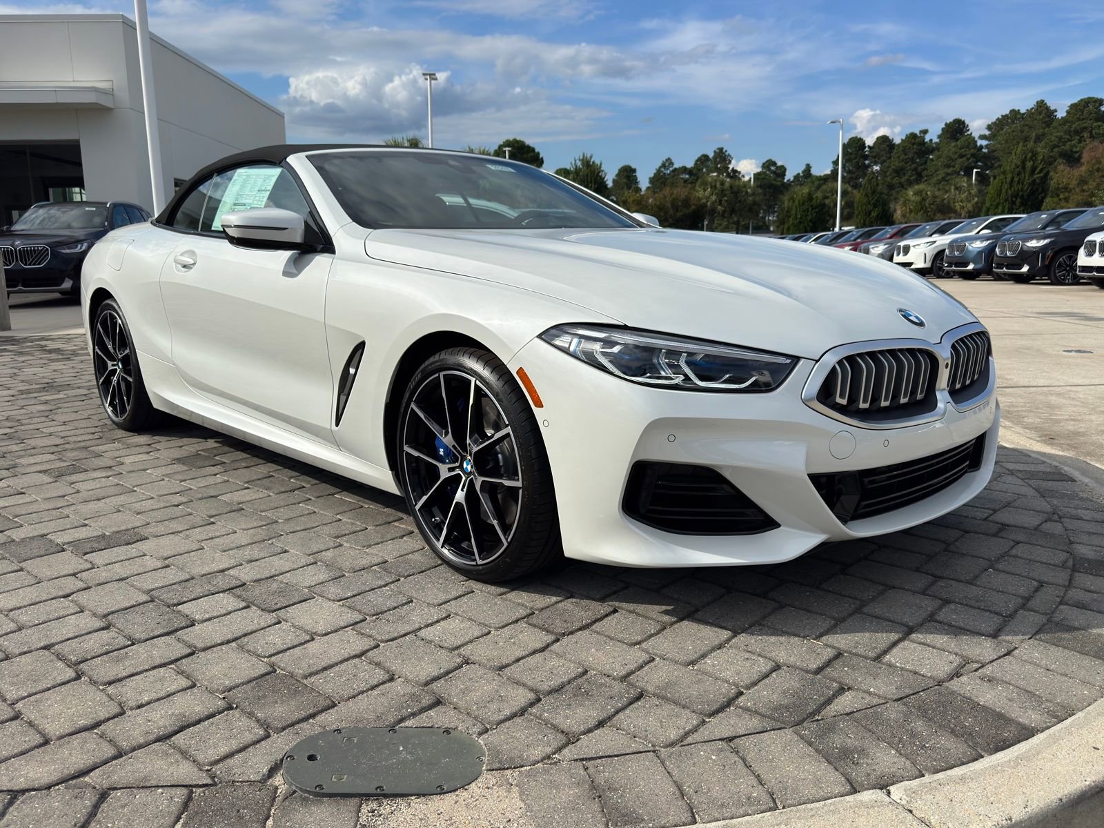 New 2026 BMW 840i Convertible w/ Comfort Seating Package image 5