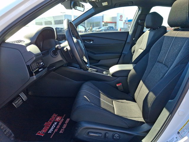 Used 2023 Honda Accord Sport image 14