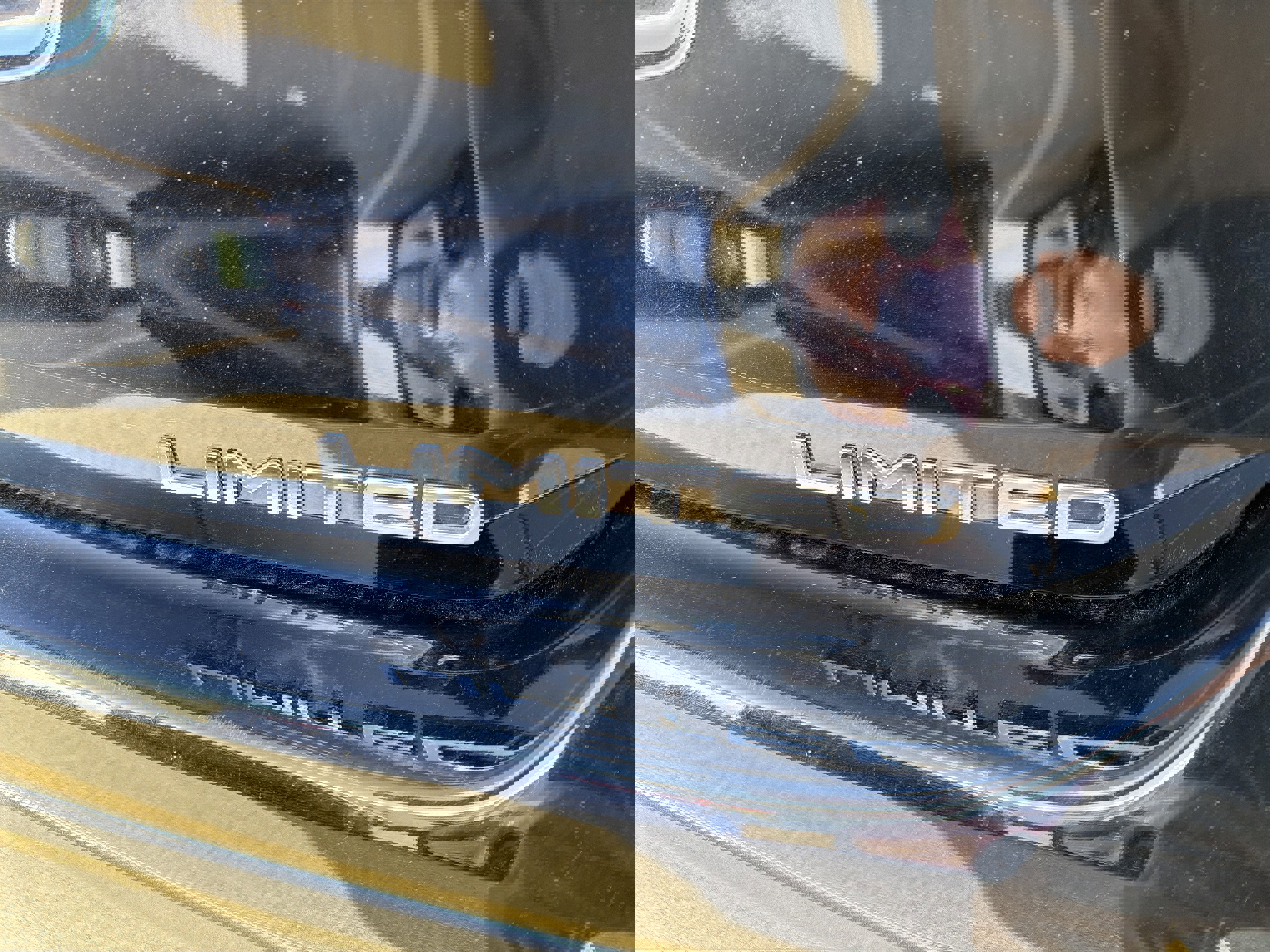 Used 2023 Toyota Highlander Limited image 7