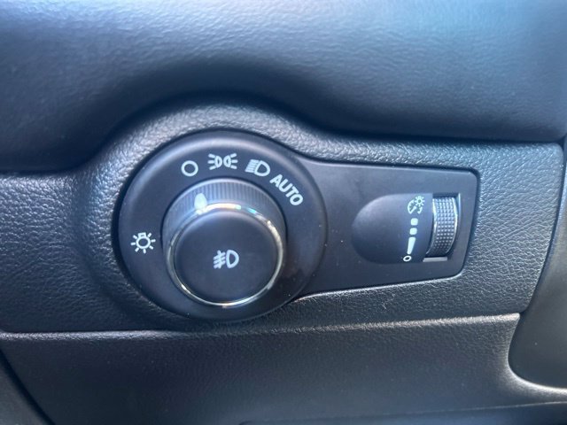 Used 2022 Dodge Durango GT AWD/4WD image 27