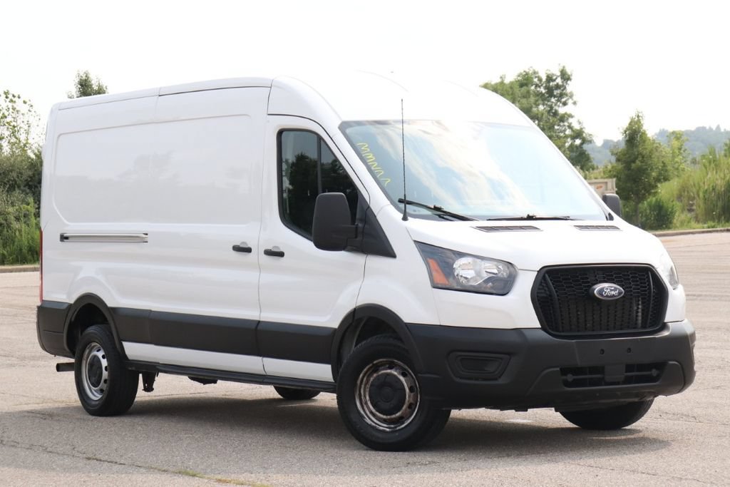 Used 2023 Ford Transit 250 Medium Roof w/ Load Area Protection Package RWD image 2