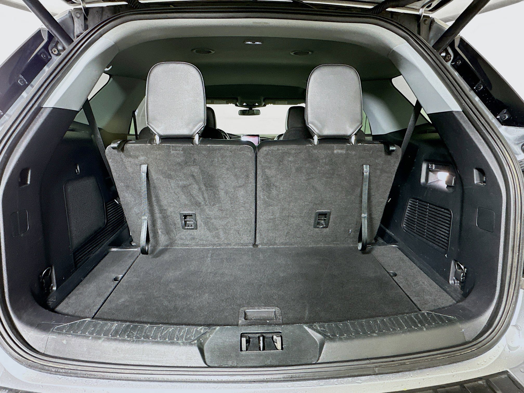 Used 2022 Ford Explorer Limited image 30