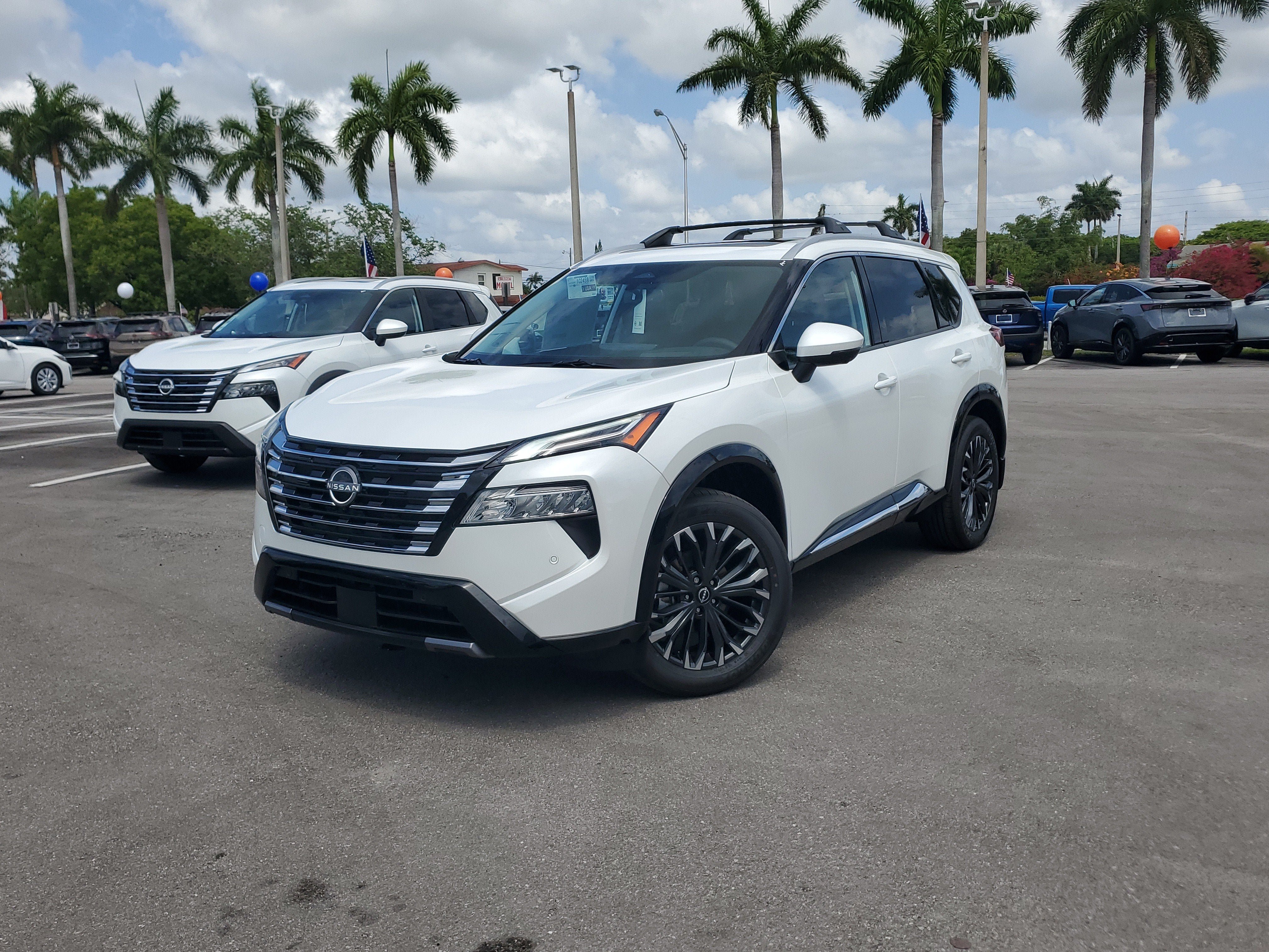 New 2025 Nissan Rogue Platinum w/ Platinum Premium Package FWD image 19