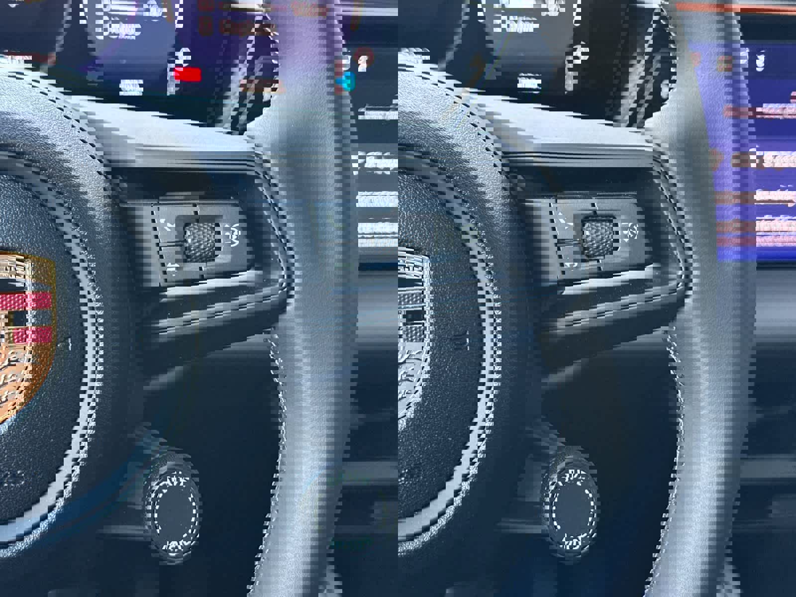 New 2025 Porsche Macan 4 Electric image 29