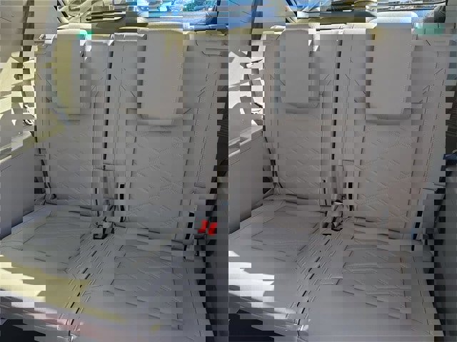 New 2026 Volkswagen Atlas SE image 9