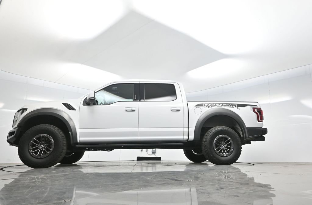 Used 2020 Ford F150 Raptor w/ Equipment Group 802A Luxury image 55