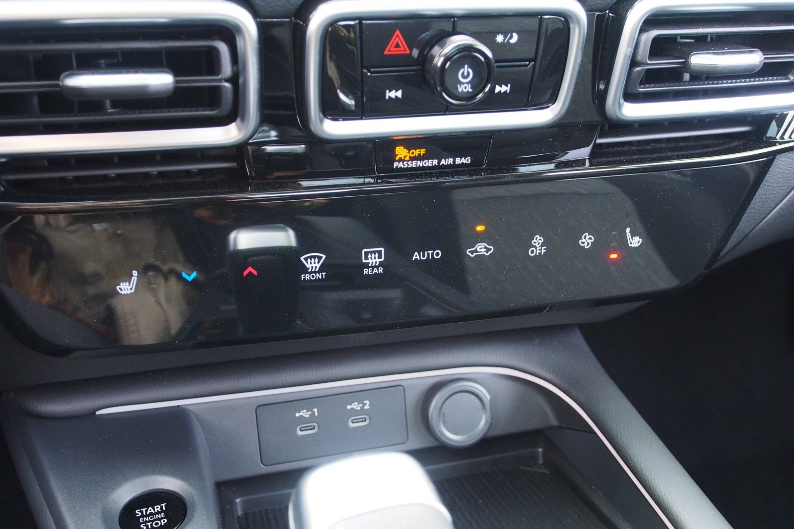 Used 2026 Nissan Sentra SV w/ SV Convenience Package FWD image 24