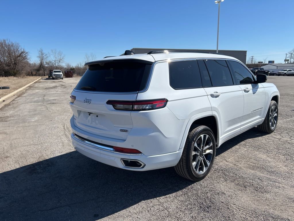 Used 2025 Jeep Grand Cherokee L Overland w/ Luxury Tech Group IV image 6