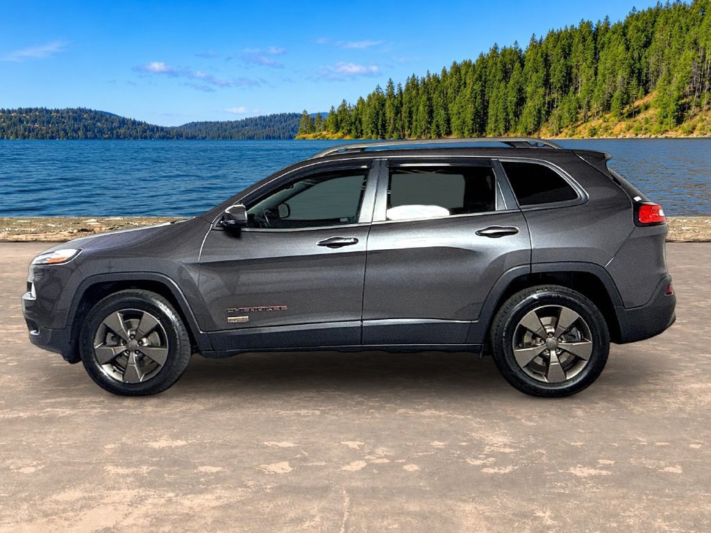 Used 2017 Jeep Cherokee 75th Anniversary AWD/4WD image 8